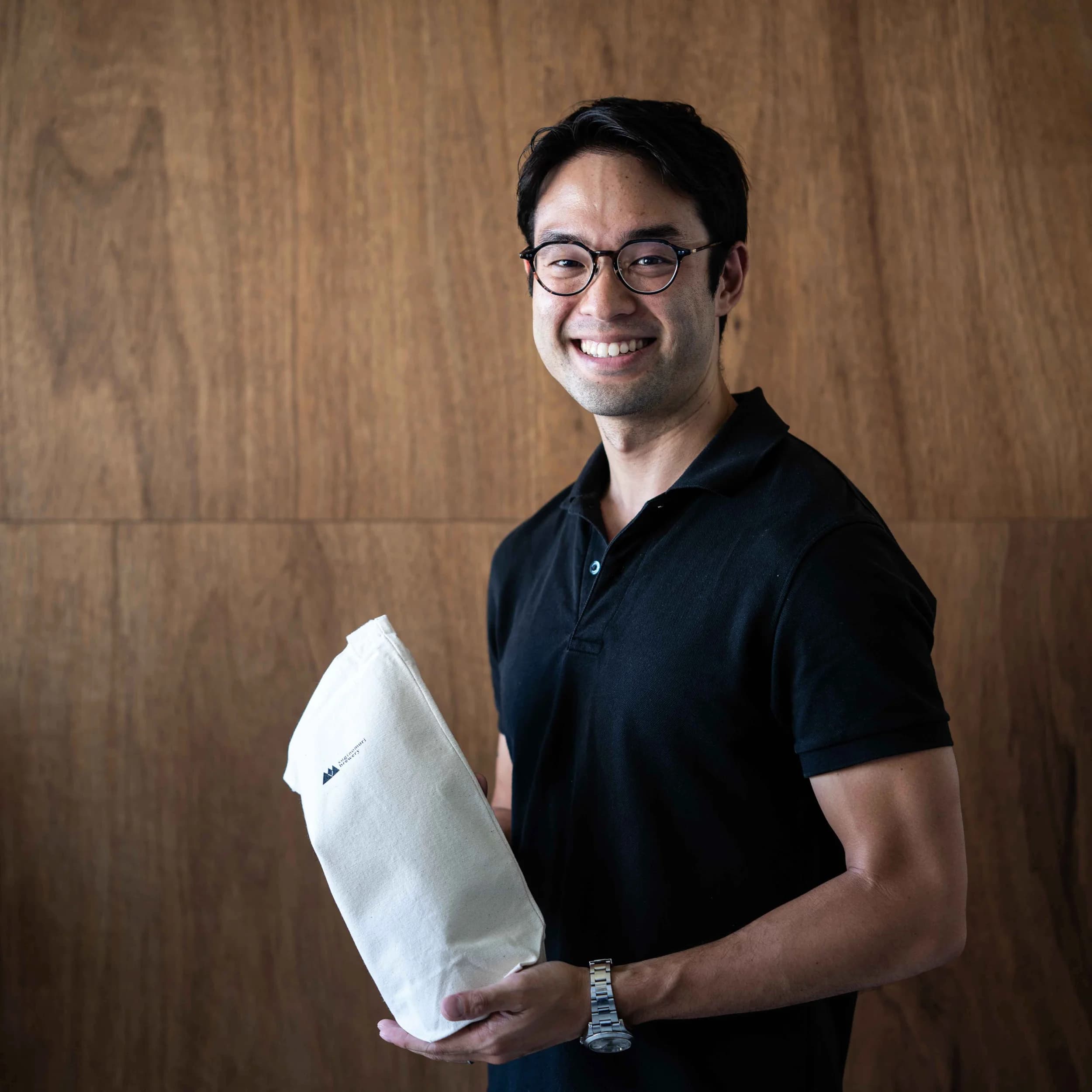 A picture of Masanori Komatsu.